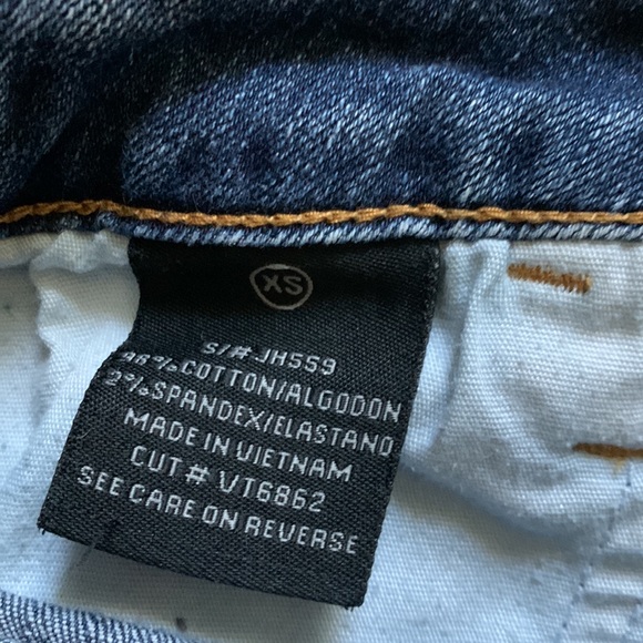 Pookie loves Sebastian jean shorts - Picture 4 of 4